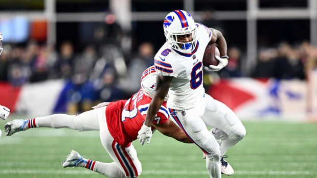 Dec 1, 2022; Foxborough, Massachusetts, USA; Buffalo Bills wide receiver Isaiah McKenzie (6) rushes past New England Patriots cornerback Myles Bryant (27) during the first half at Gillette Stadium.